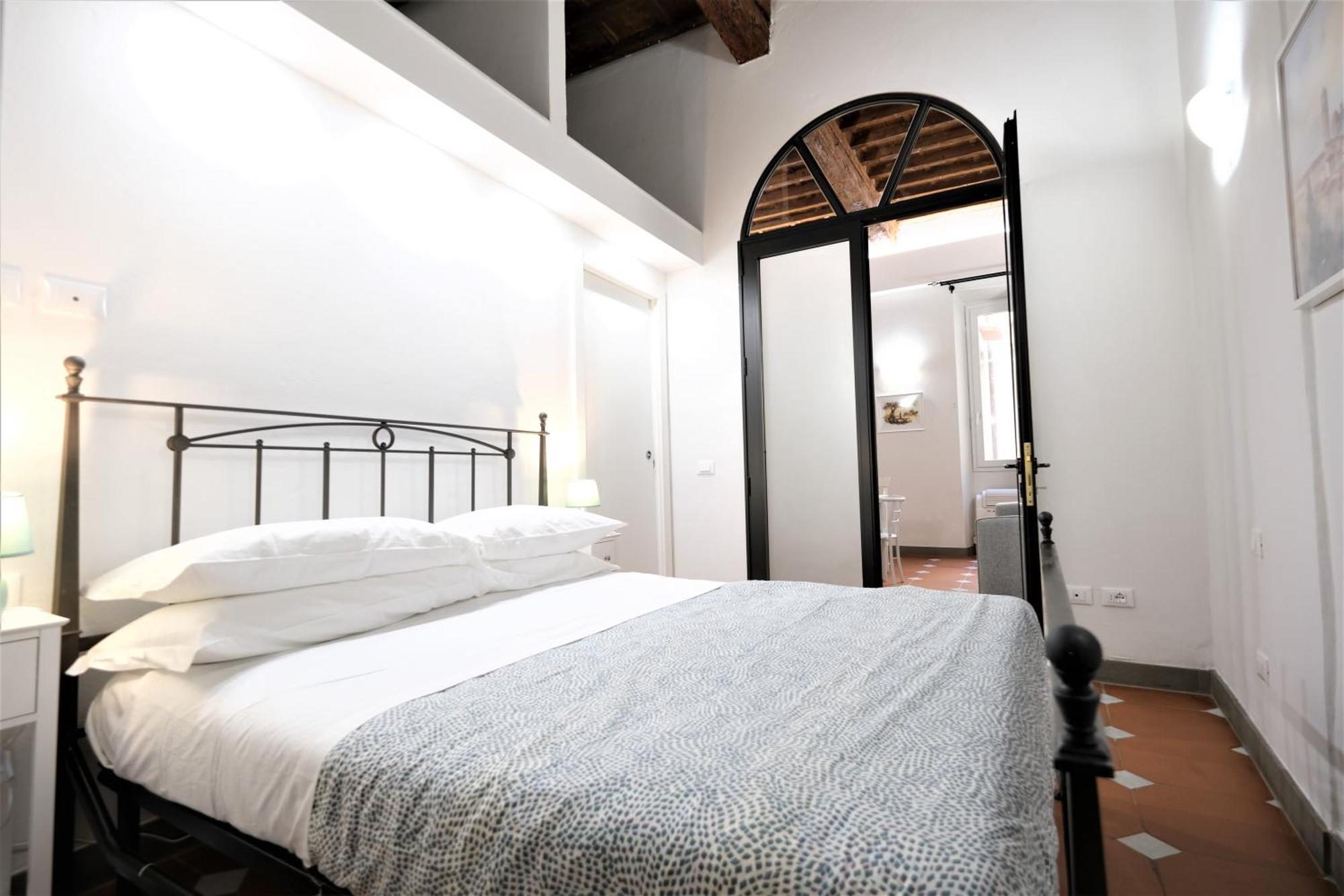 Wine Apartments Florence Ribolla Bagian luar foto